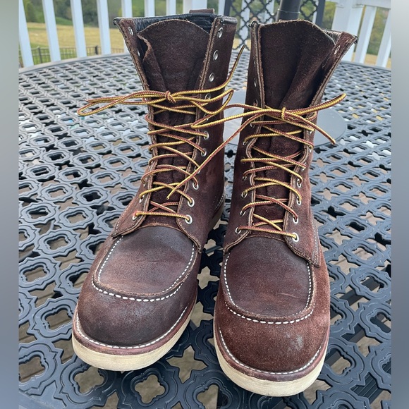 Red Wing 8” Chocolate Muleskinner Moc Toes - Picture 4 of 7